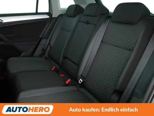 Volkswagen Tiguan view 14