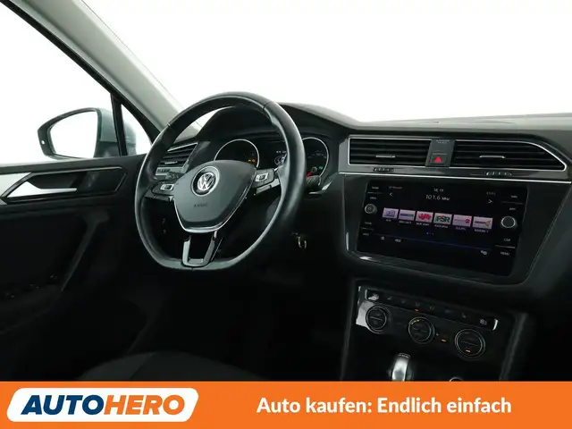 Volkswagen Tiguan view 13