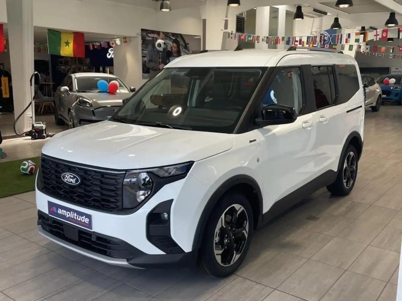 Ford Tourneo Courier 2026