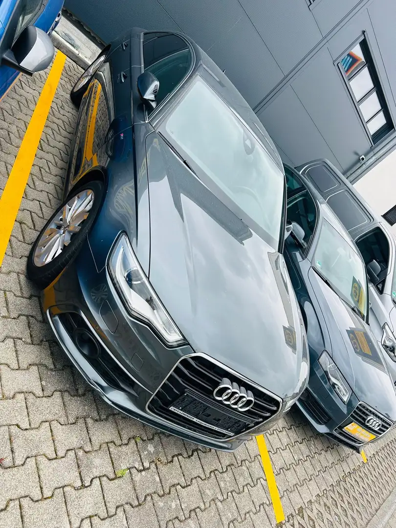 Audi A6 2.0 TDI ultra Gris - 1