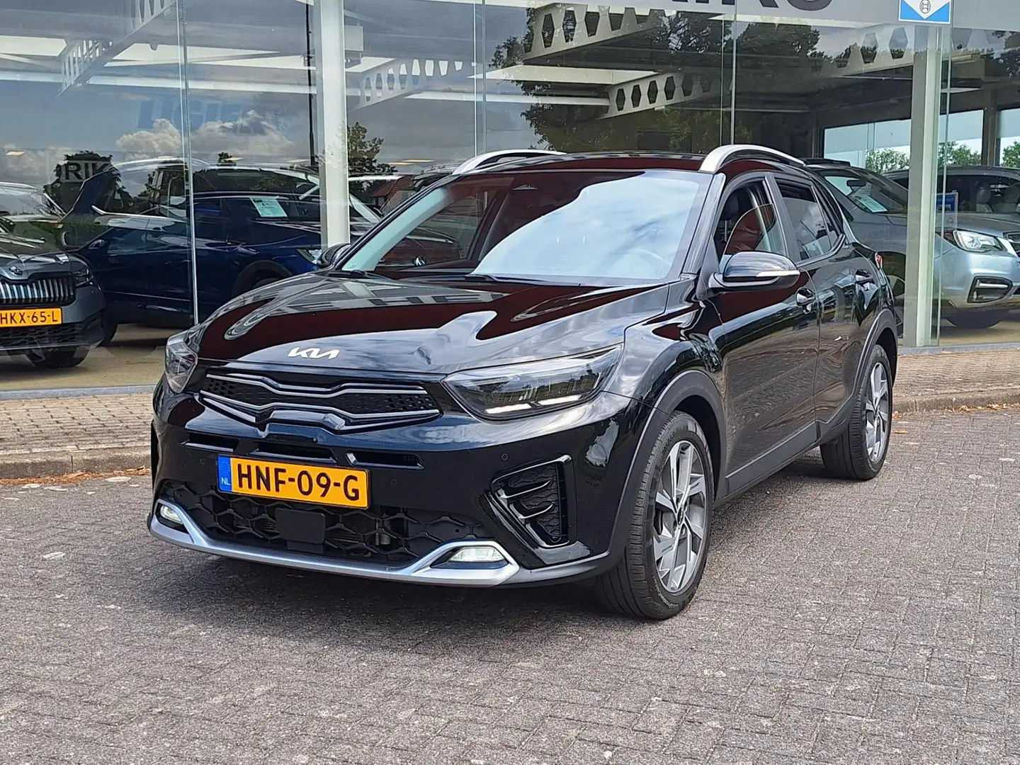 Kia Stonic 1.0 T-GDi GT-Line | Blindspot | Leder Stof | Navi Noir - 2