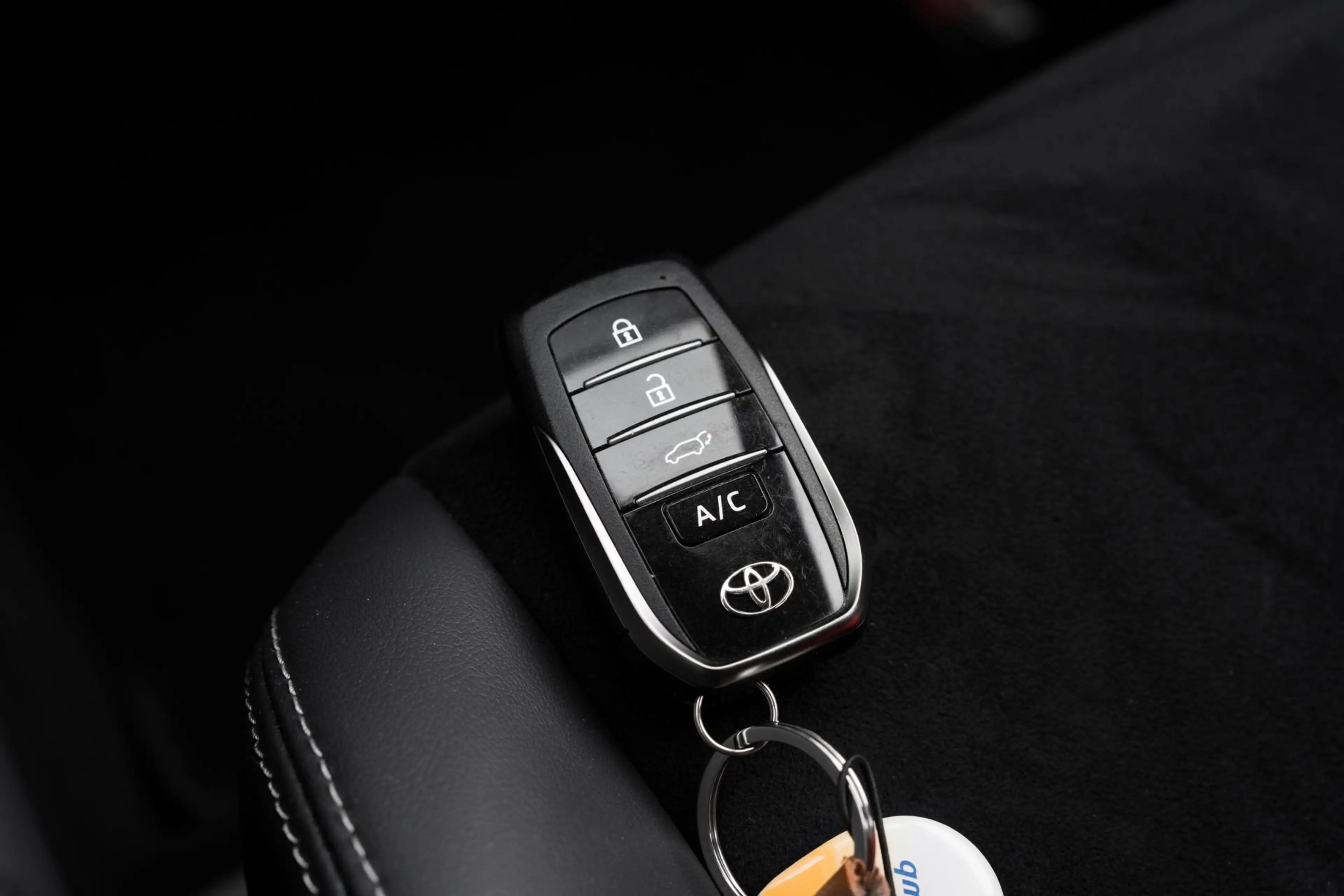 Toyota RAV 4 2.5 Plug-in Hybrid AWD GR SPORT JBL|HUD|360|PLUS P — photo 29