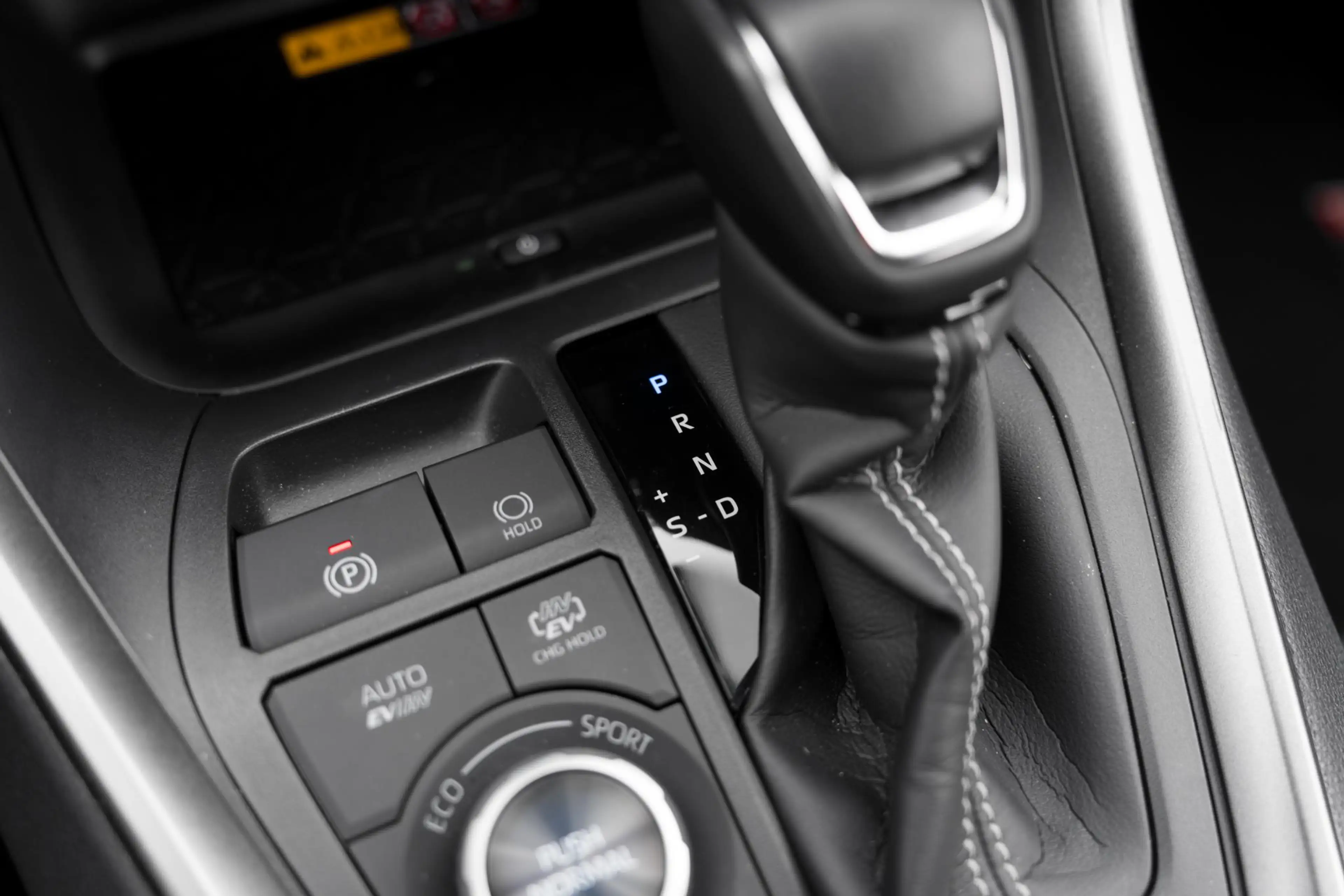 Toyota RAV 4 2.5 Plug-in Hybrid AWD GR SPORT JBL|HUD|360|PLUS P — photo 17