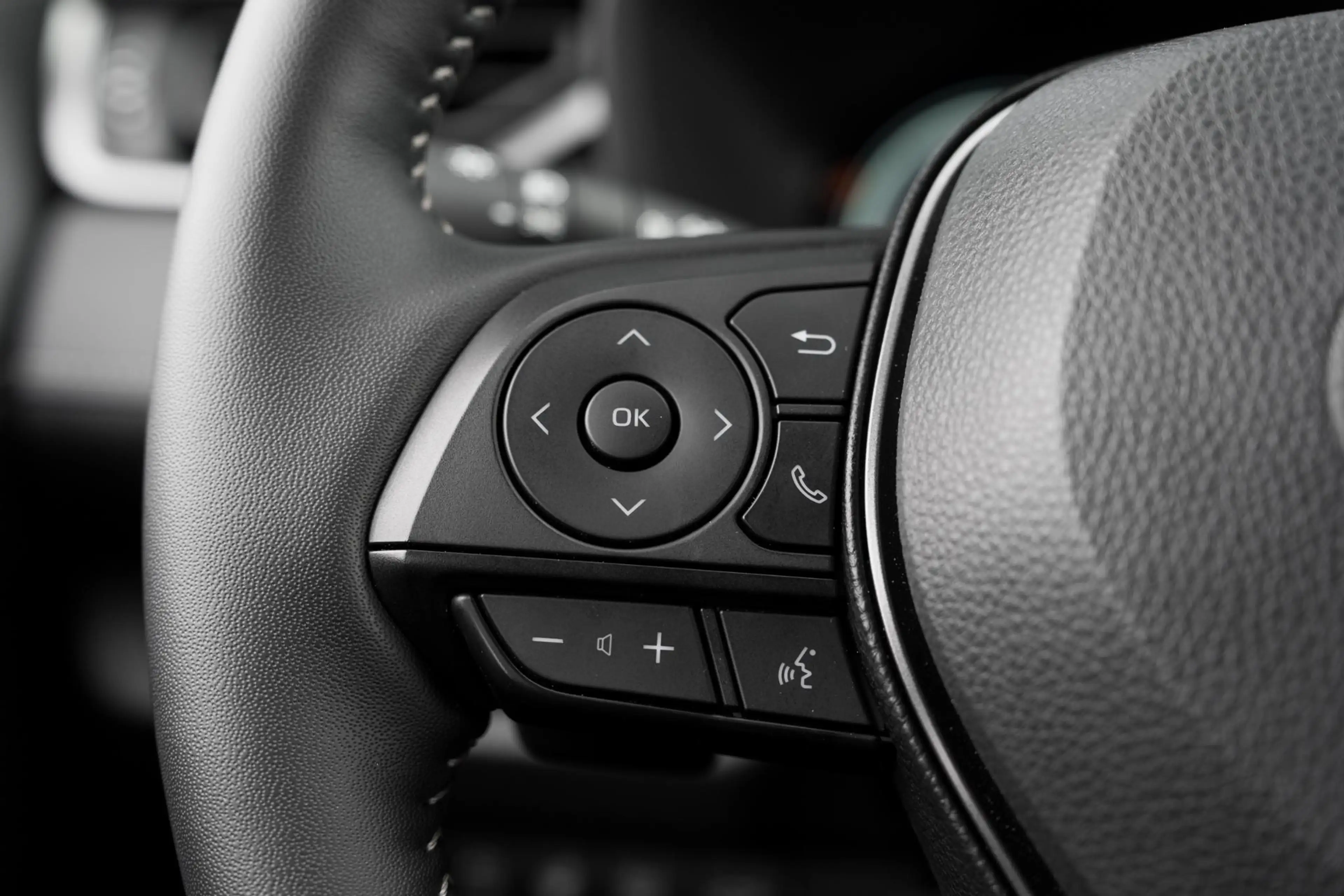 Toyota RAV 4 2.5 Plug-in Hybrid AWD GR SPORT JBL|HUD|360|PLUS P — photo 30
