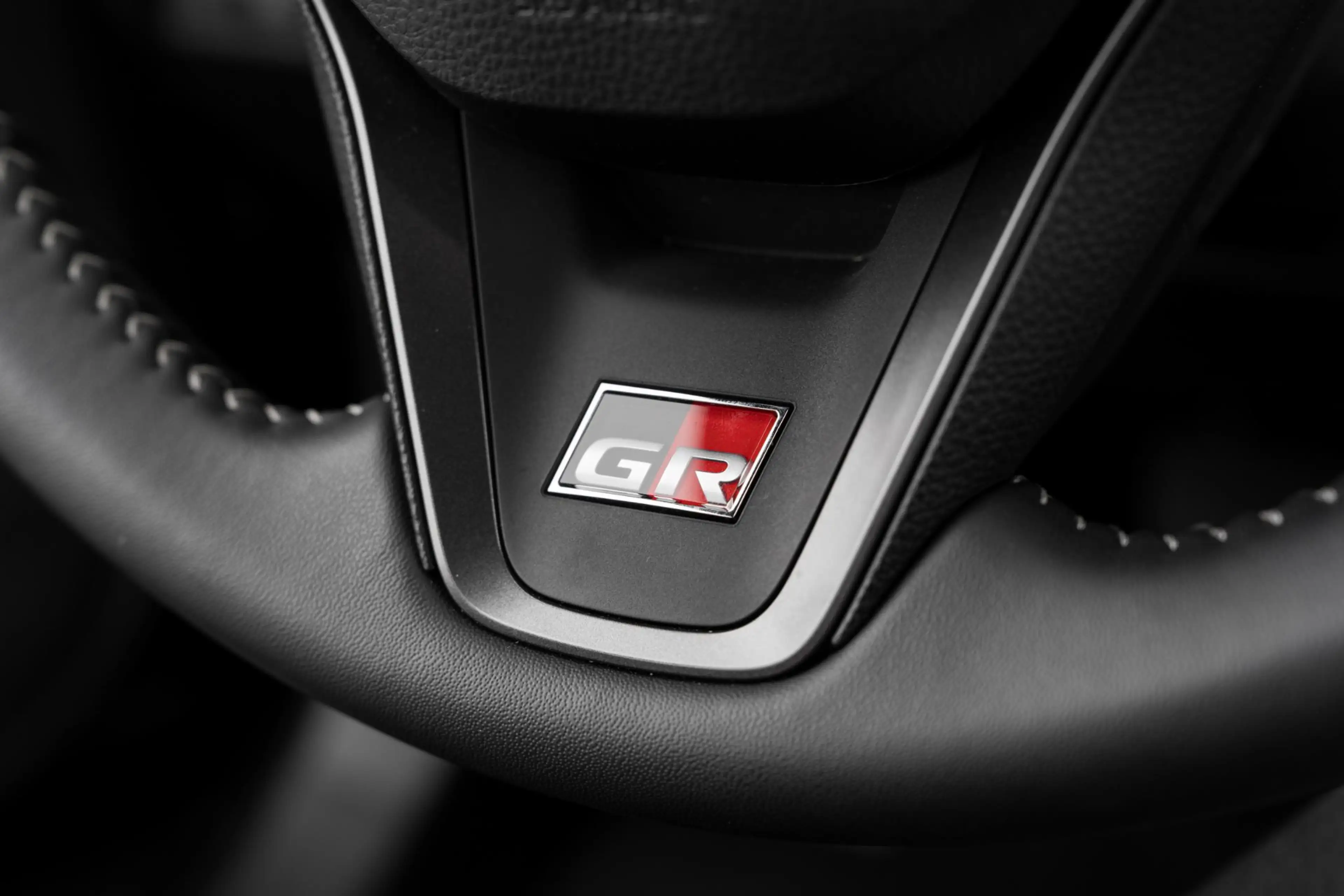 Toyota RAV 4 2.5 Plug-in Hybrid AWD GR SPORT JBL|HUD|360|PLUS P — photo 32