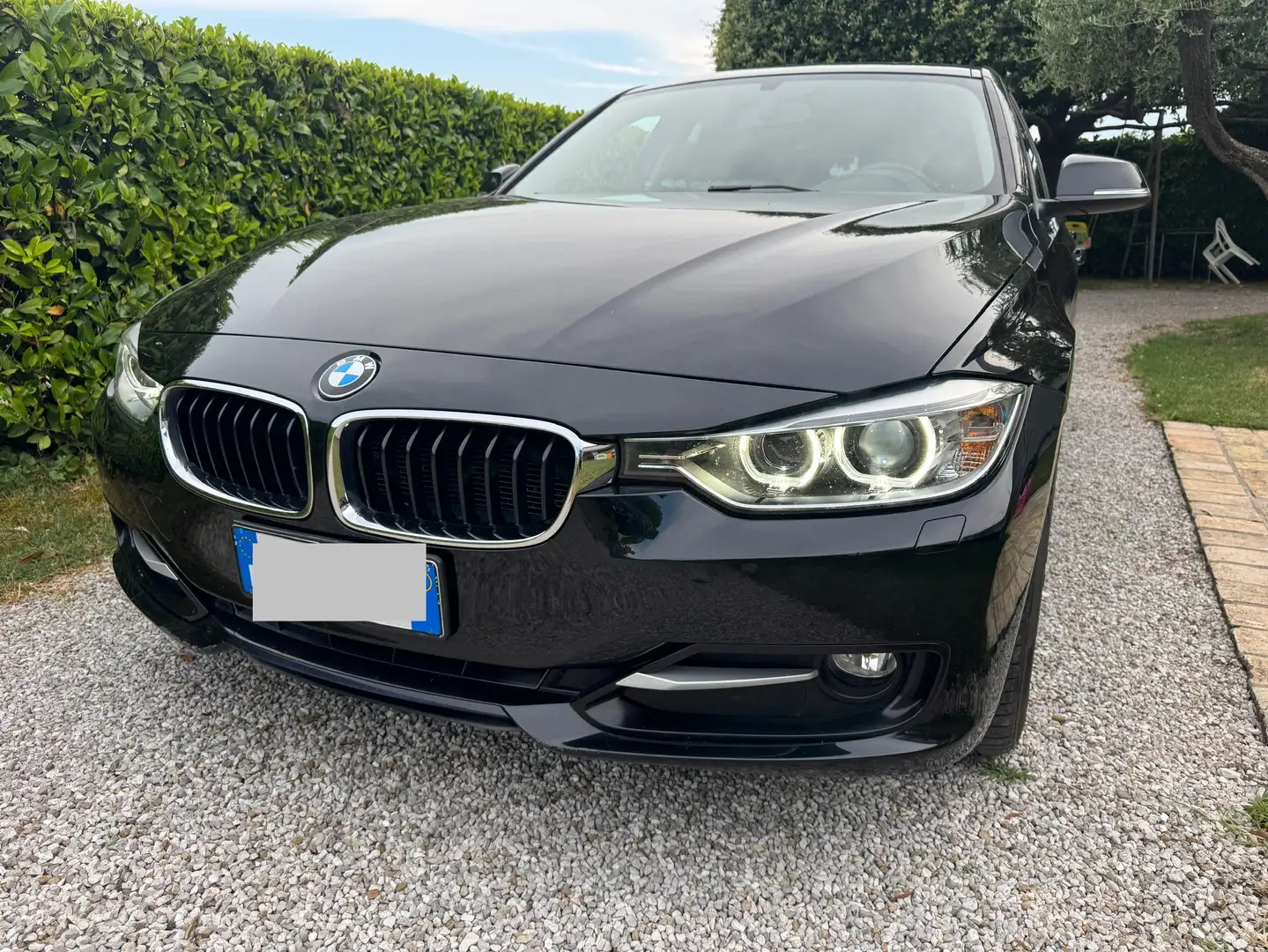 BMW 320 320d Touring Sport Nero - 2