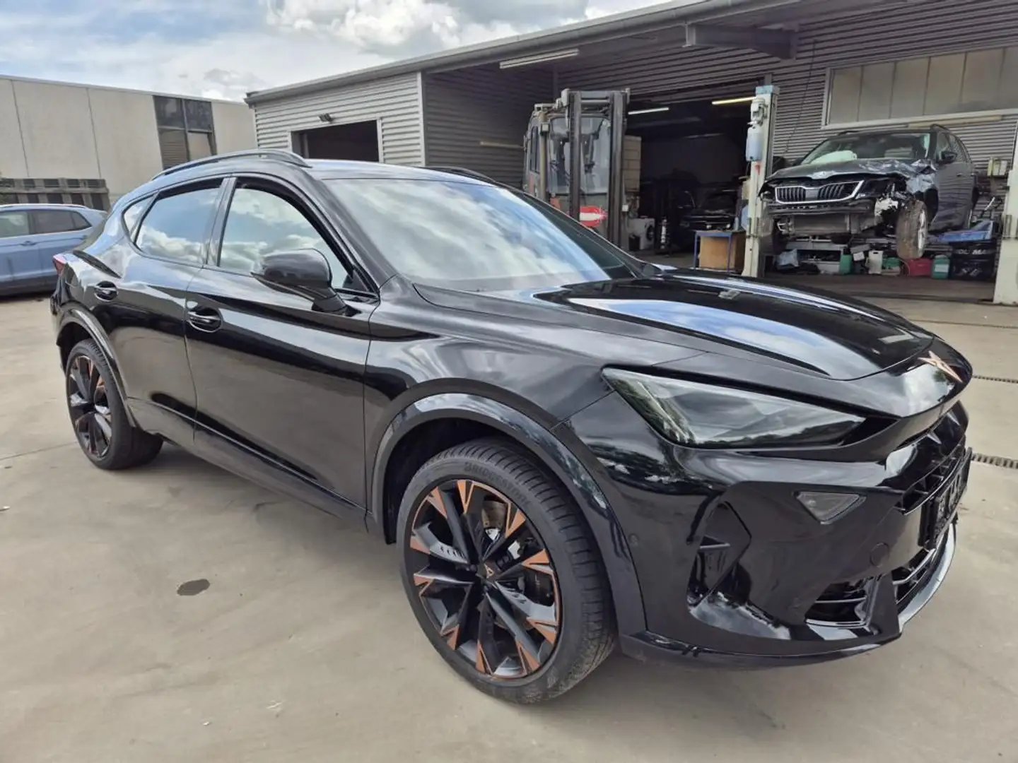 CUPRA Formentor 2.0 TSI VZ 4Drive Schwarz - 2