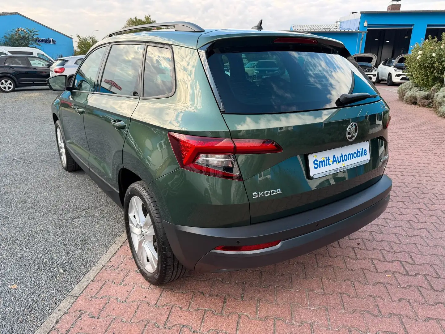 Skoda Karoq Style 4x4 Grün - 2