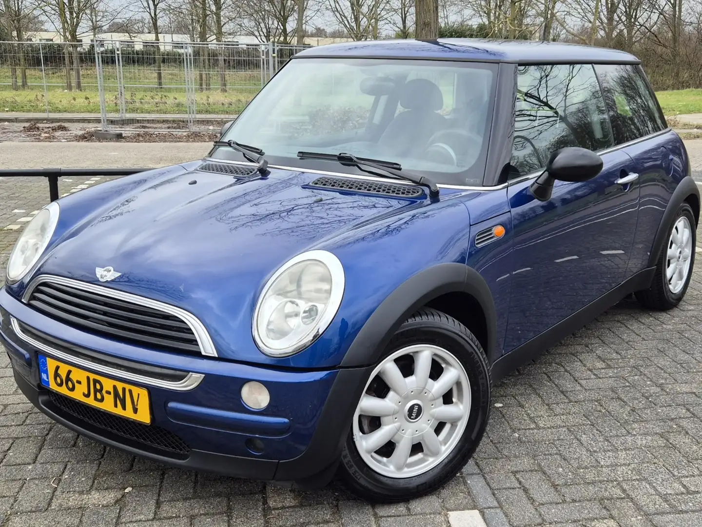 MINI Cooper 1.6 One Salt*APK*NAP* Blauw - 1