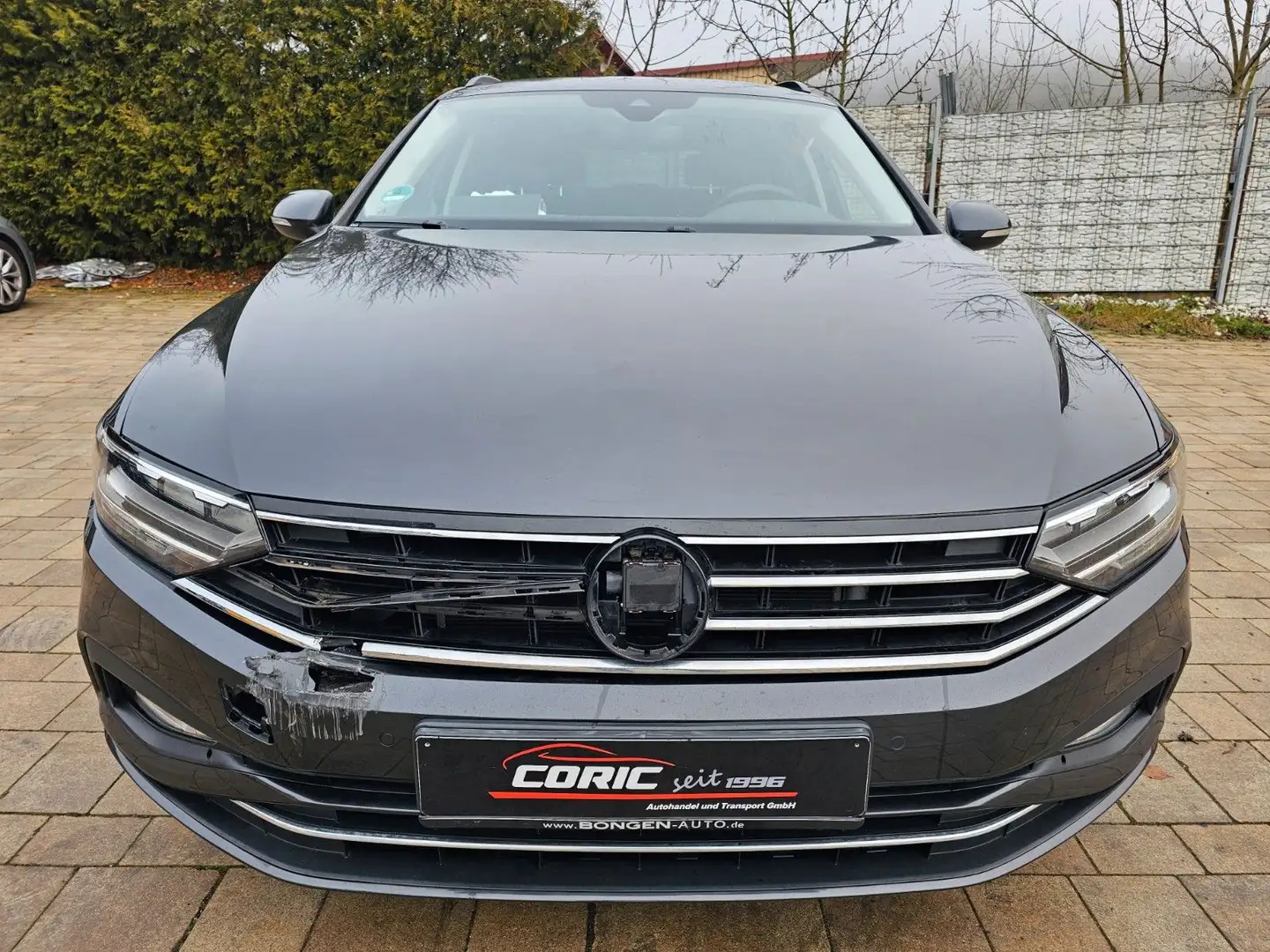 Volkswagen Passat Variant Business Grau - 1