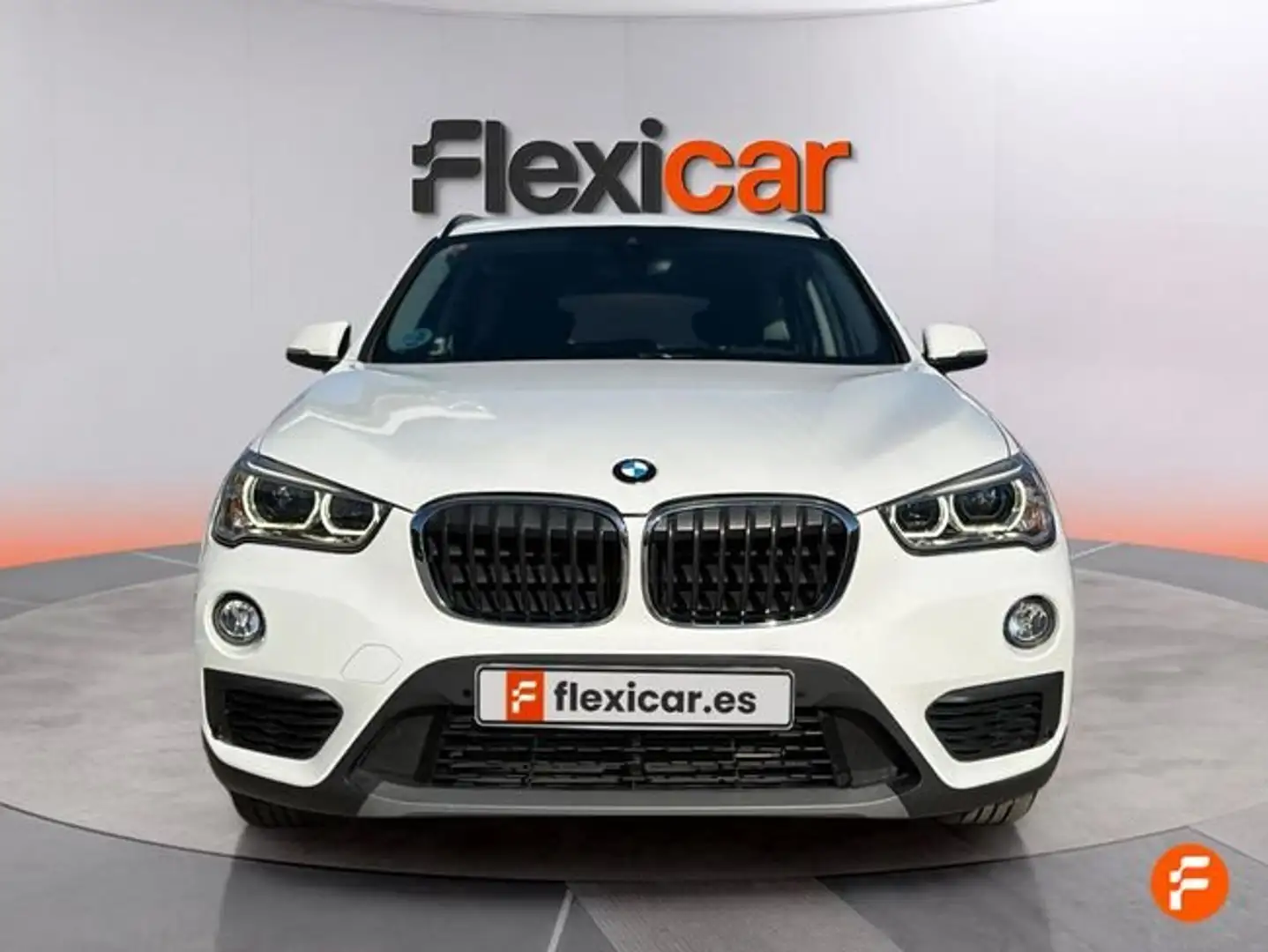 BMW X1 sDrive 18dA Blanco - 2