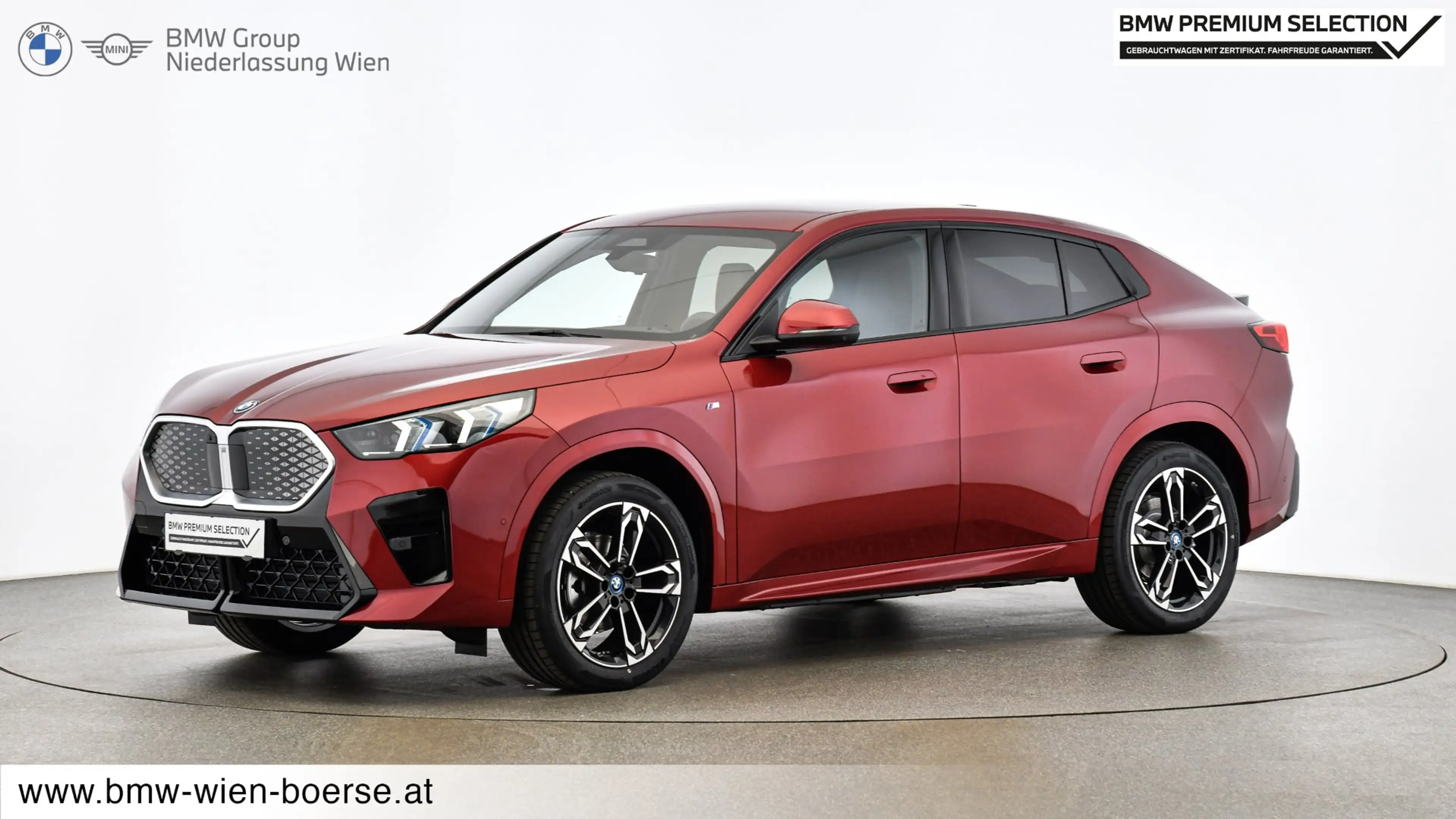 BMW iX2 eDrive20 — photo 5