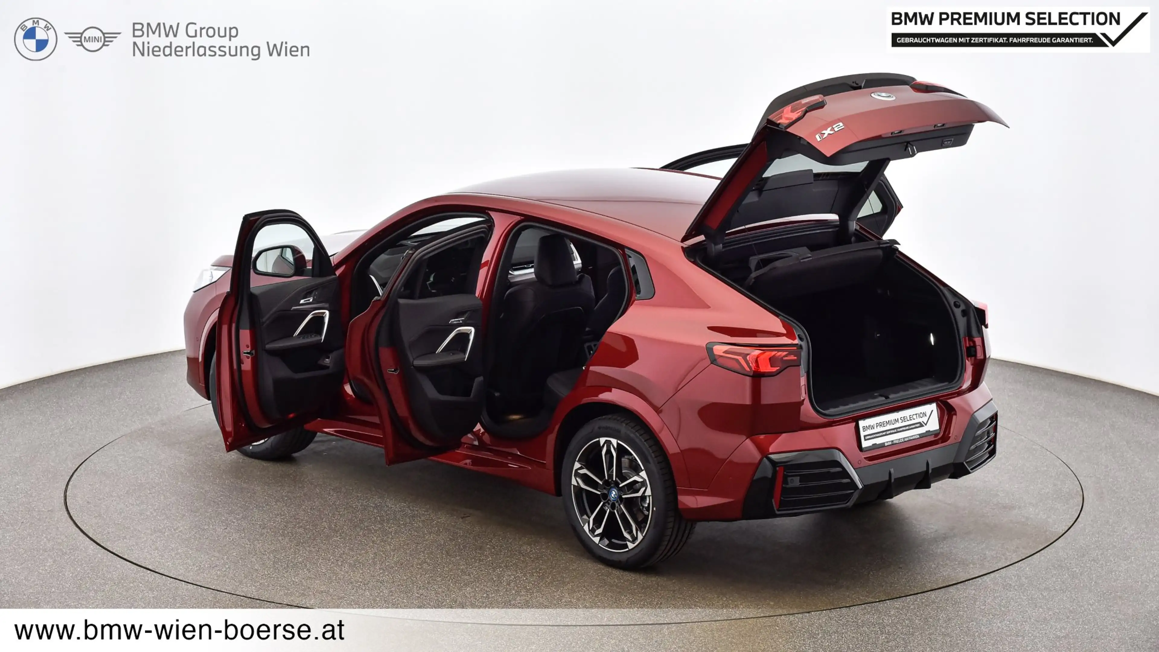 BMW iX2 eDrive20 — photo 10
