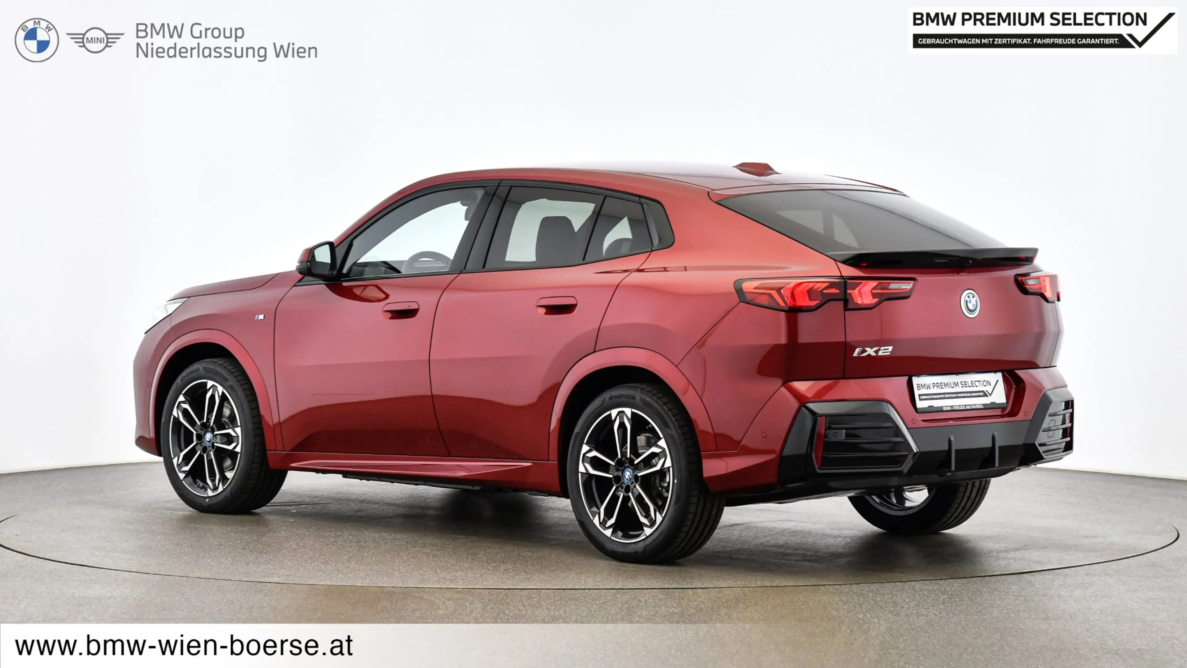 BMW iX2 eDrive20 — photo 3