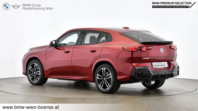 BMW iX2 eDrive20 Ansicht 3