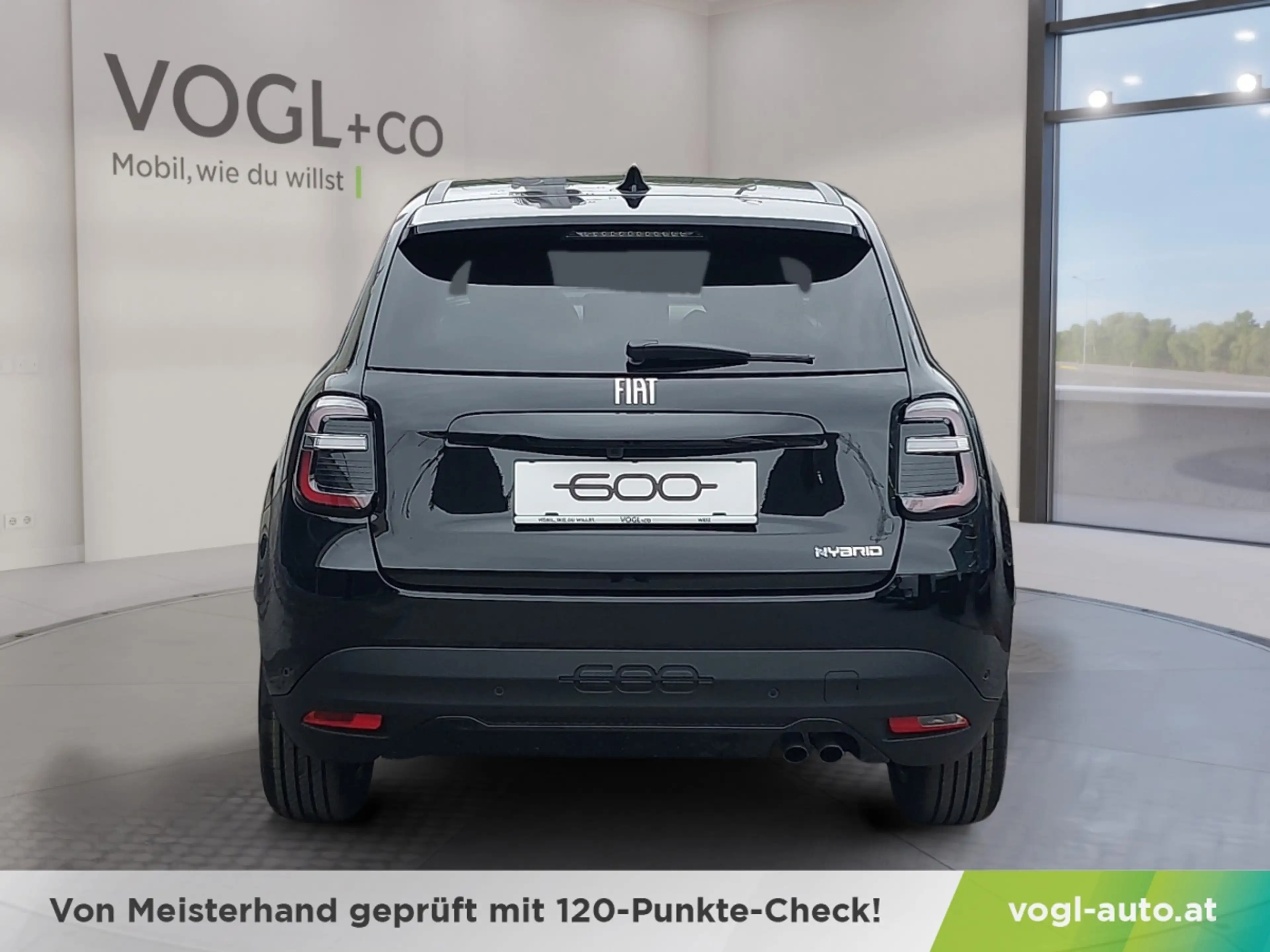 Fiat 600 Hybrid LA Prima — photo 7