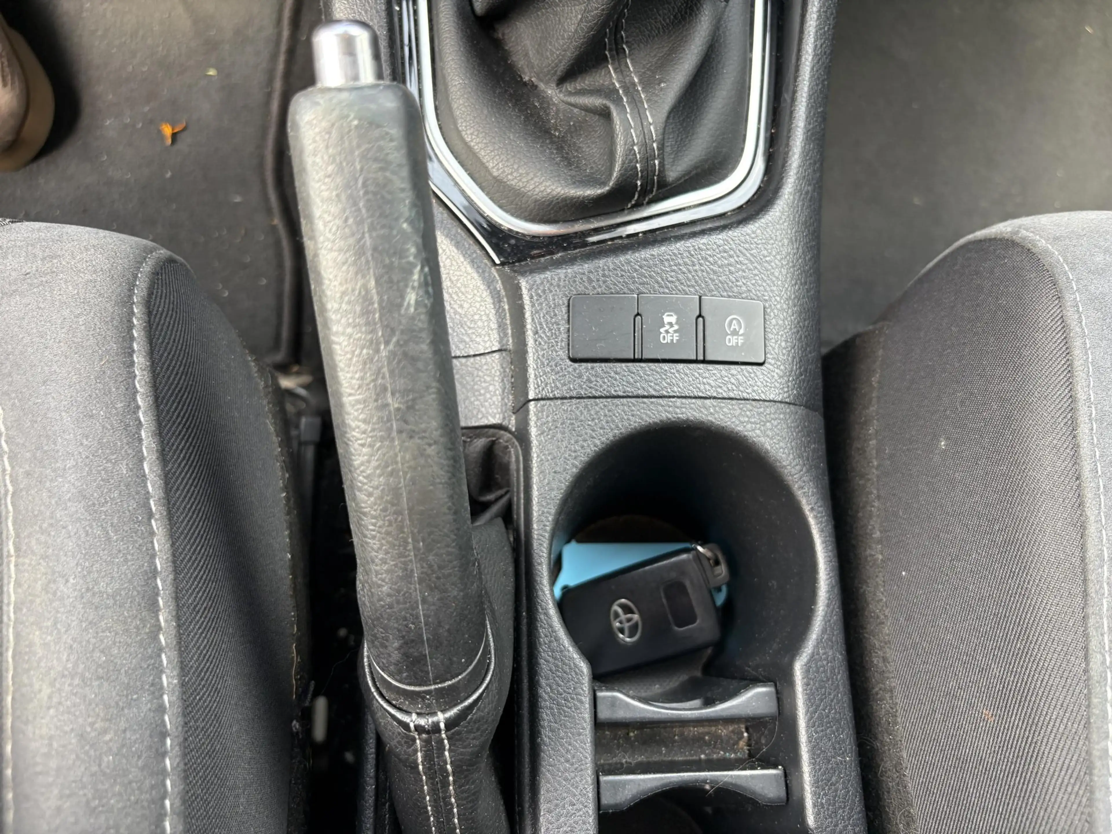 Toyota Auris Touring Sports 1.2T Dynamic — photo 11