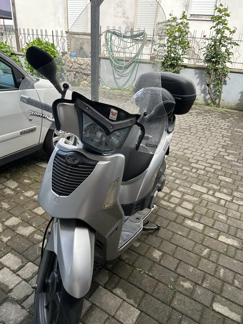 Kymco People S 200i - 1