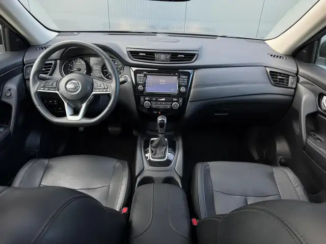 Nissan X-Trail view 15