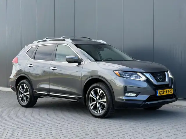 Nissan X-Trail view 10