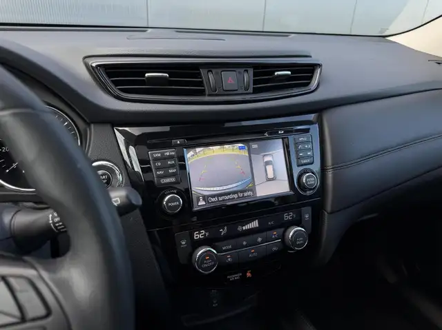 Nissan X-Trail view 25