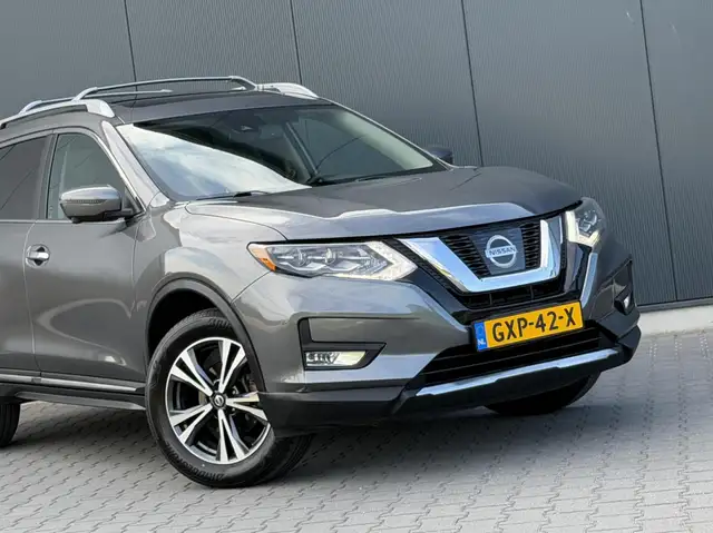 Nissan X-Trail view 12