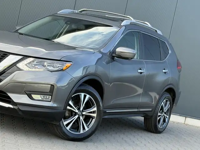 Nissan X-Trail view 6