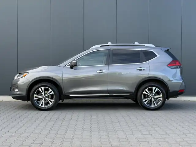Nissan X-Trail view 9