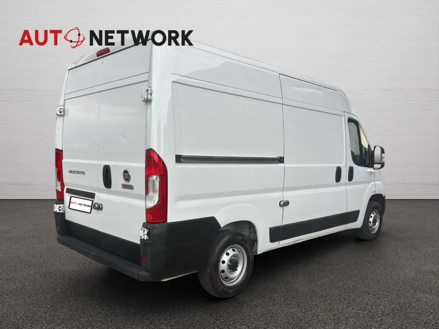 Fiat Ducato 33 2.2 Mjt 120CV MH2 PM-TM Furgone Blanc - 2