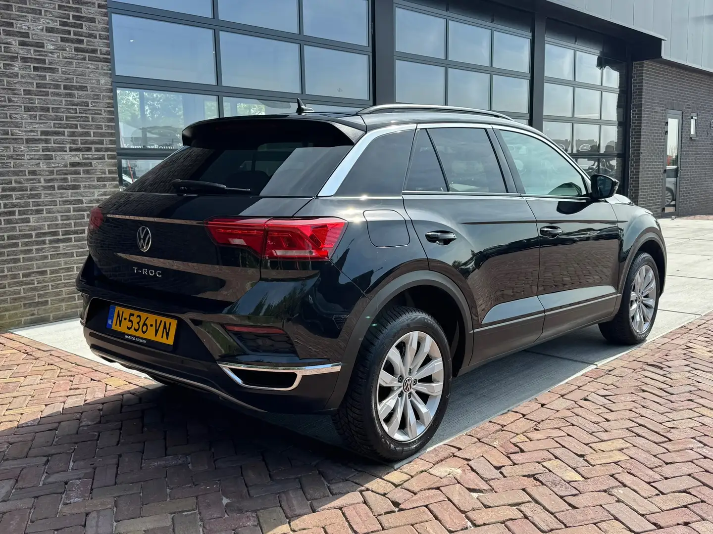 Volkswagen T-Roc 1.0 TSI Style Business | CarPlay | ACC | Cruise | Noir - 2