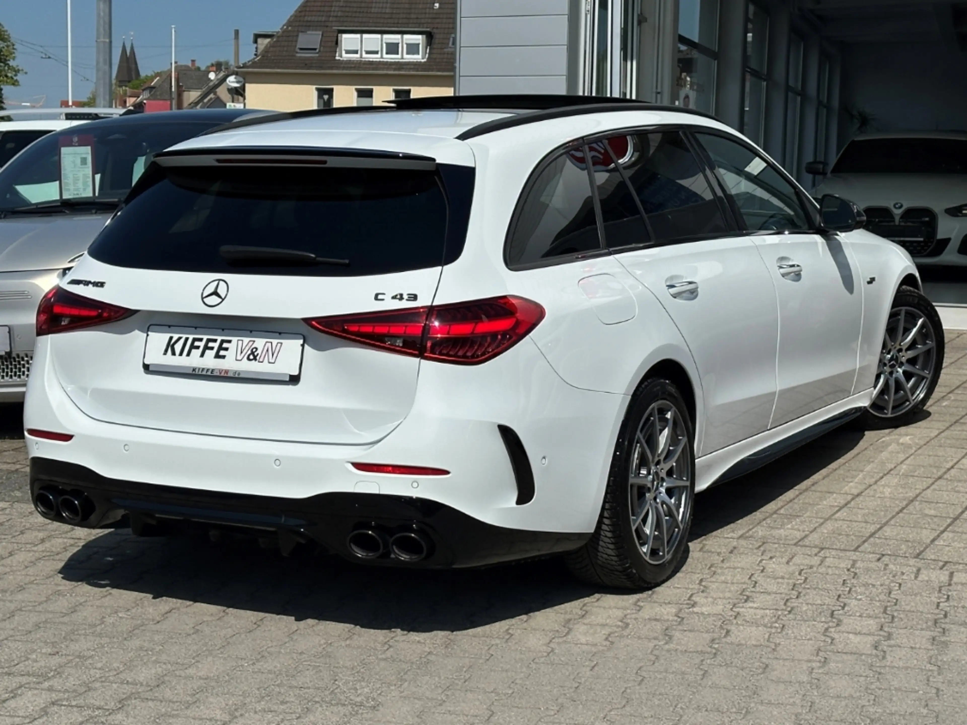 Mercedes-Benz C 43 AMG T 4M AMG-DRIVERS HUD NIGHT-II PANO 360° — photo 4