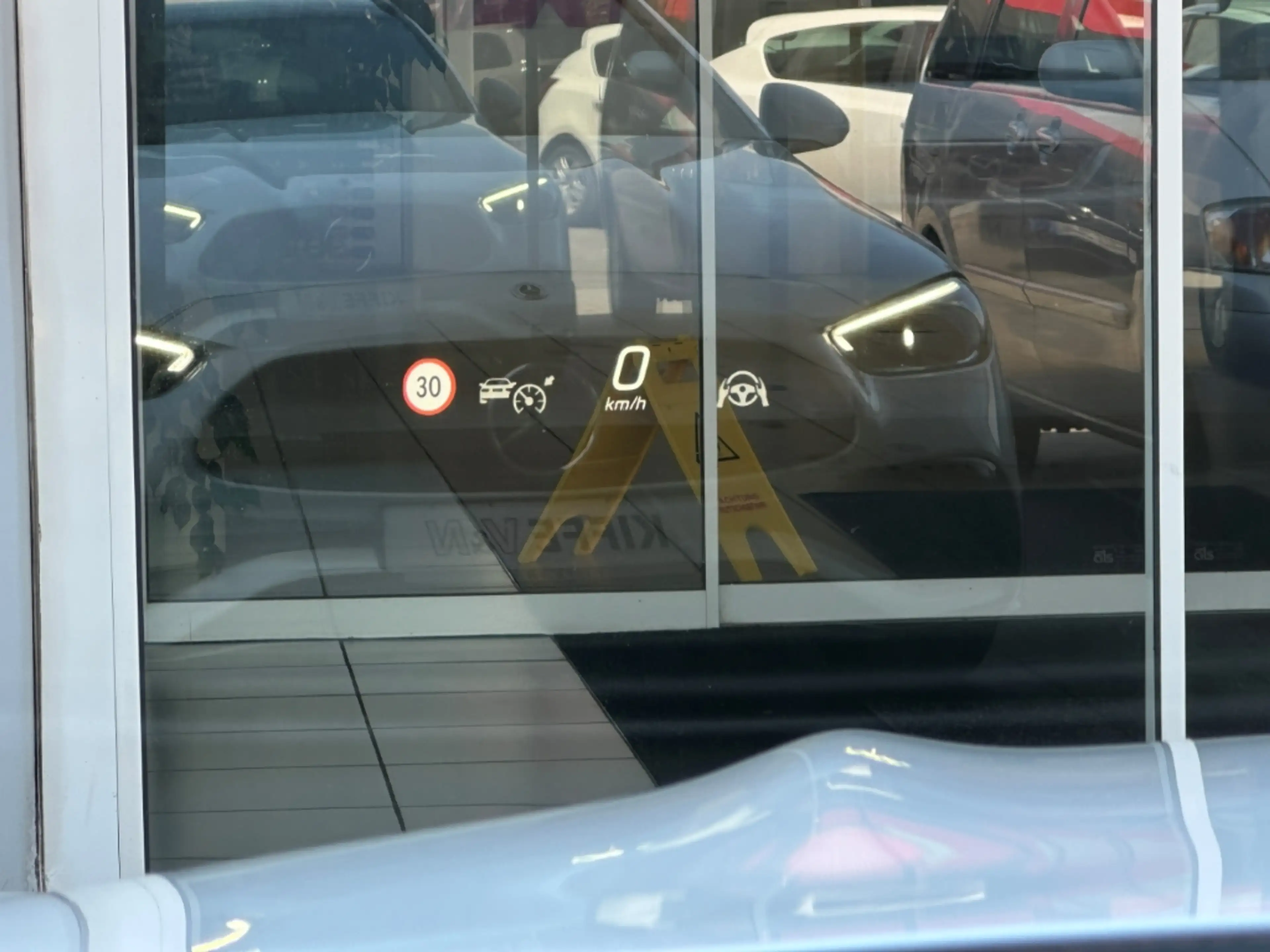 Mercedes-Benz C 43 AMG T 4M AMG-DRIVERS HUD NIGHT-II PANO 360° — photo 8
