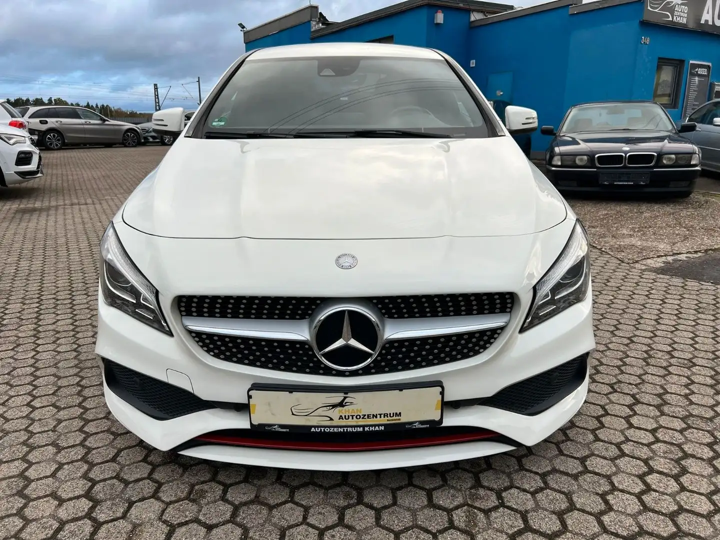 Mercedes-Benz CLA 250 Weiß - 2