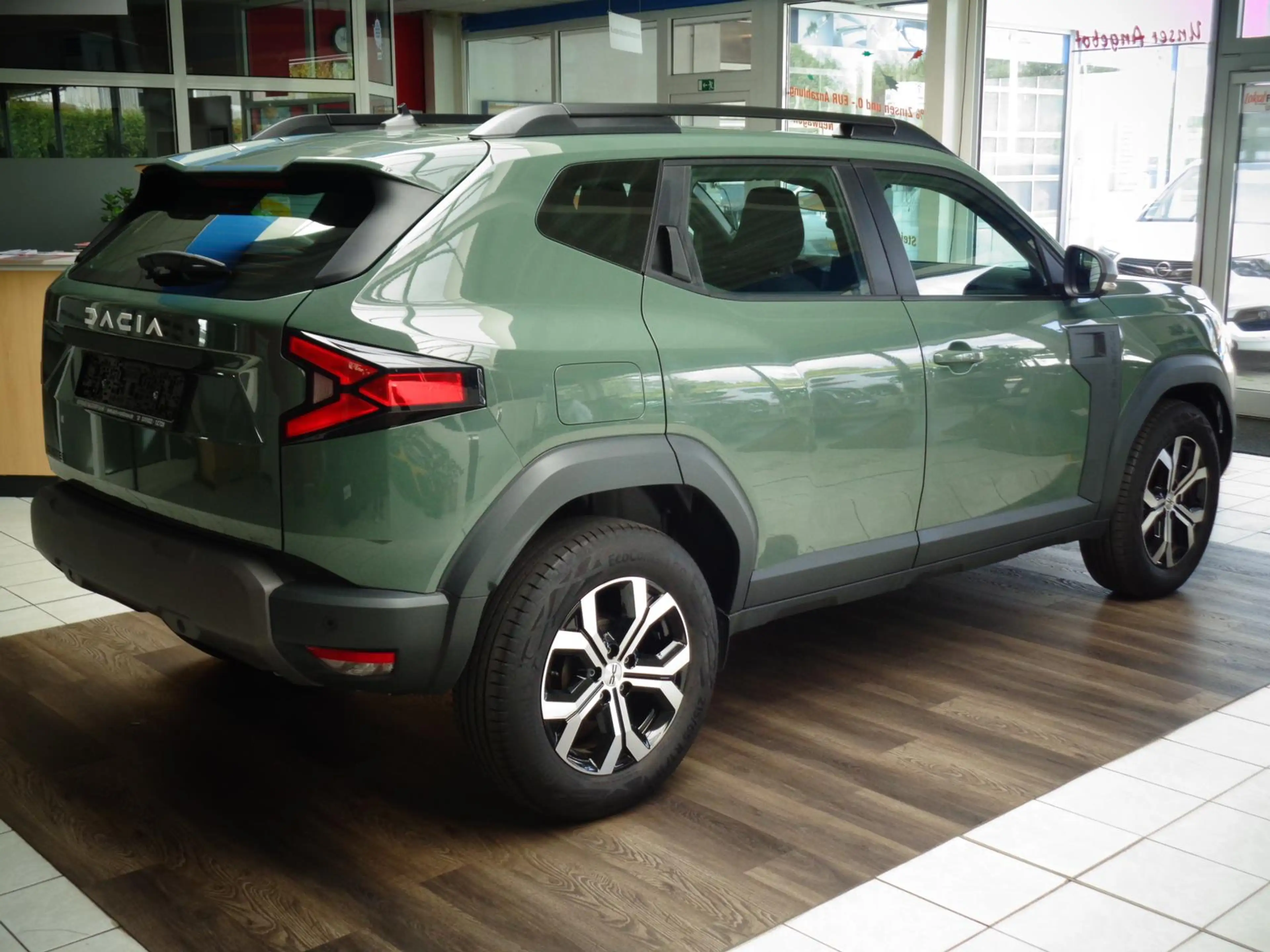 Dacia Duster TCe 130 JOURNEY,Navi.SHZ.Kamera,Temp. — photo 3