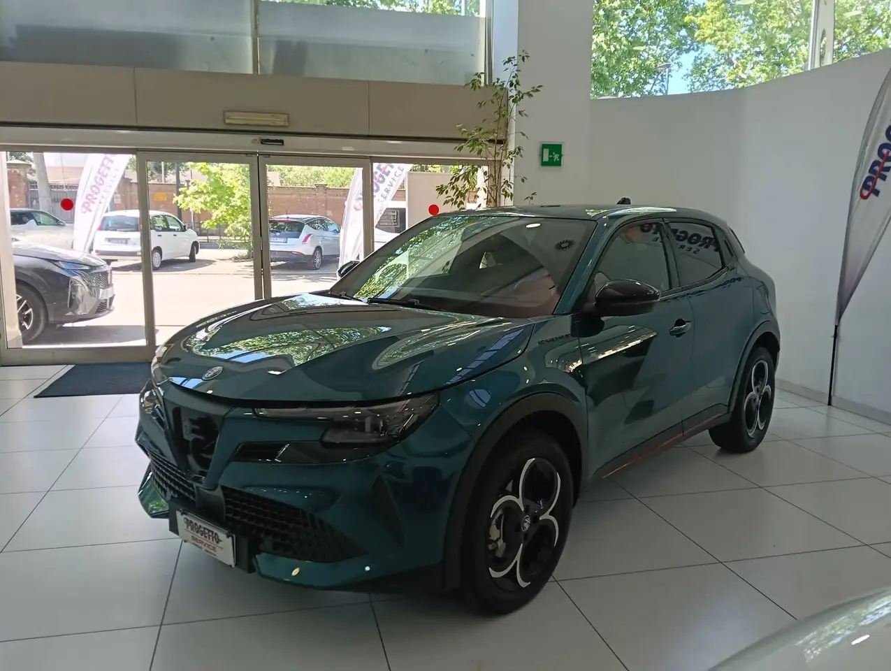 Alfa Romeo Junior 2025