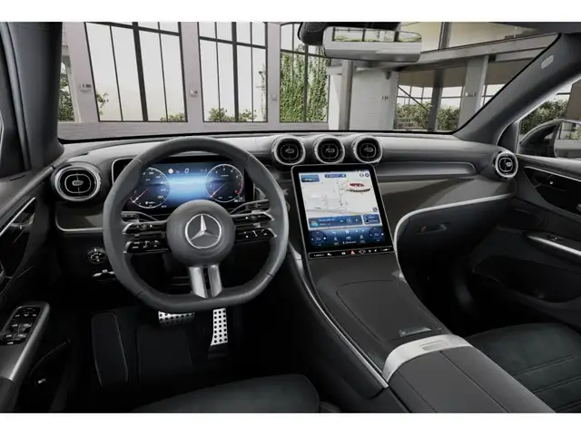 Mercedes-Benz GLC view 7