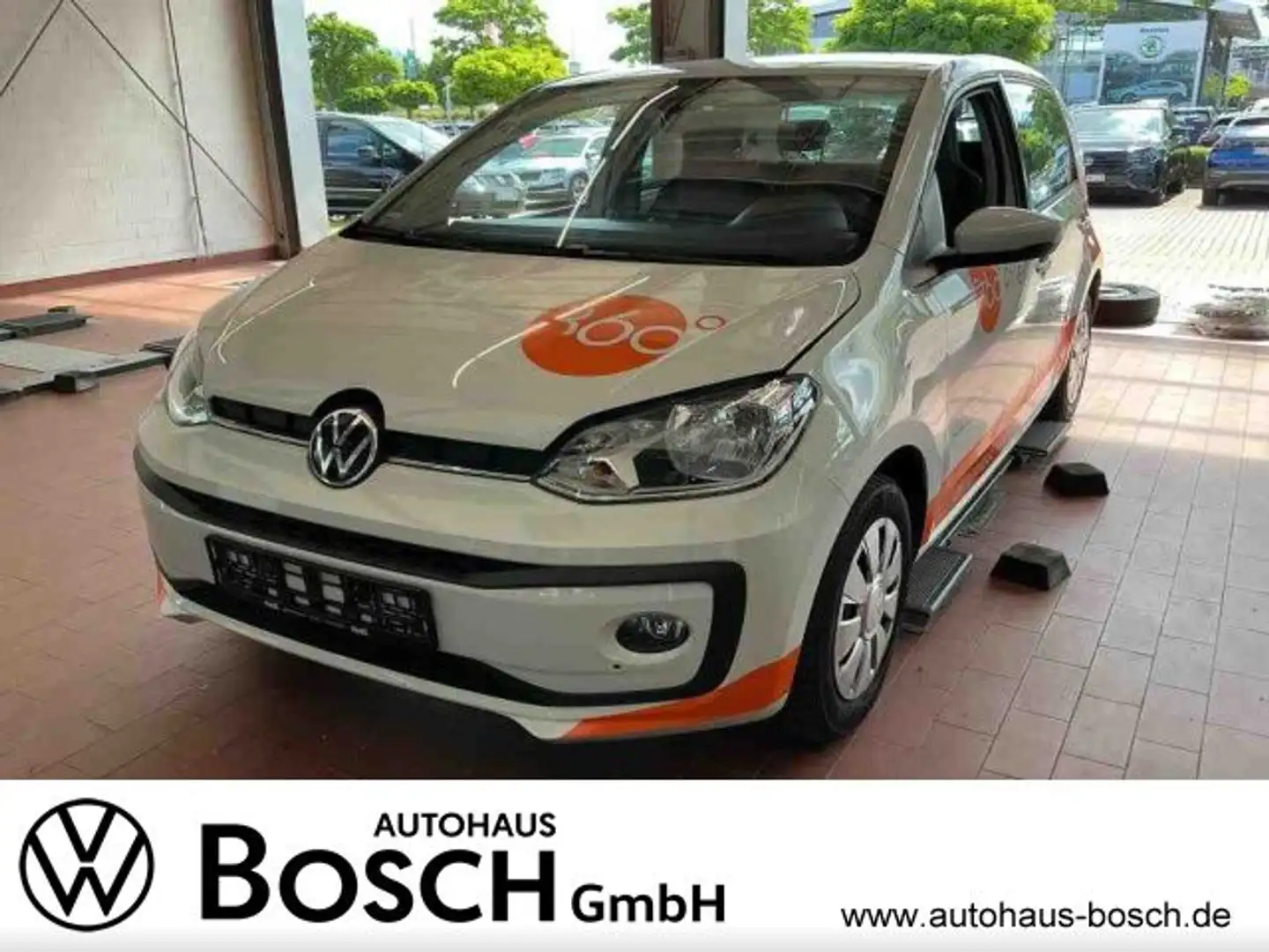 Volkswagen up! 1.0 move 5trg SHZ Tempomat PDC Bluetooth Klima Weiß - 1