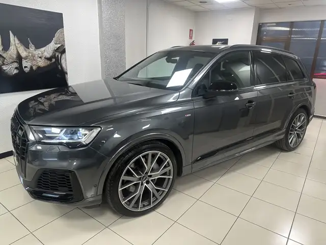 Audi Q7 50 TDI S line quattro