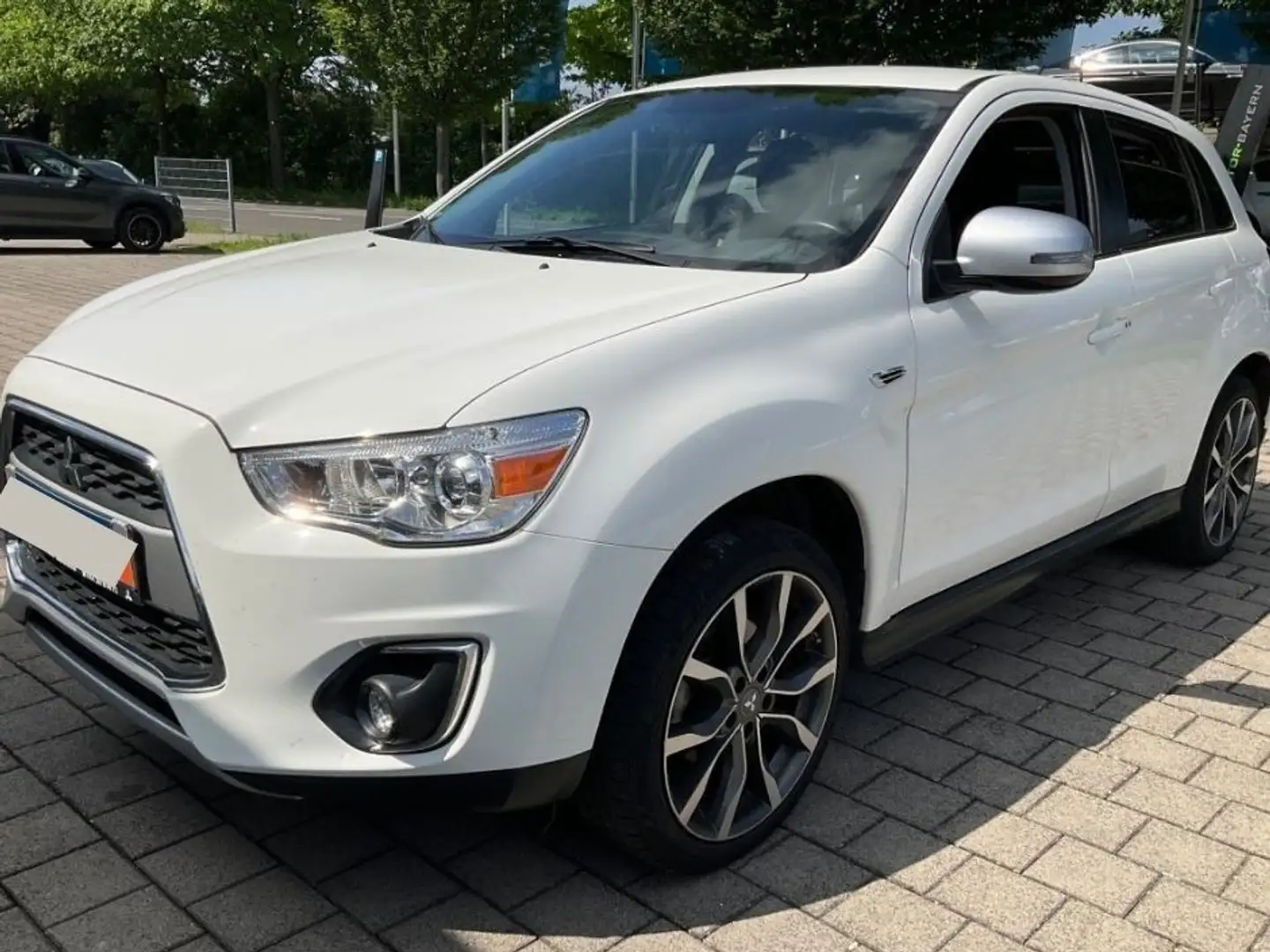 Mitsubishi ASX Intense 2WD Weiß - 2