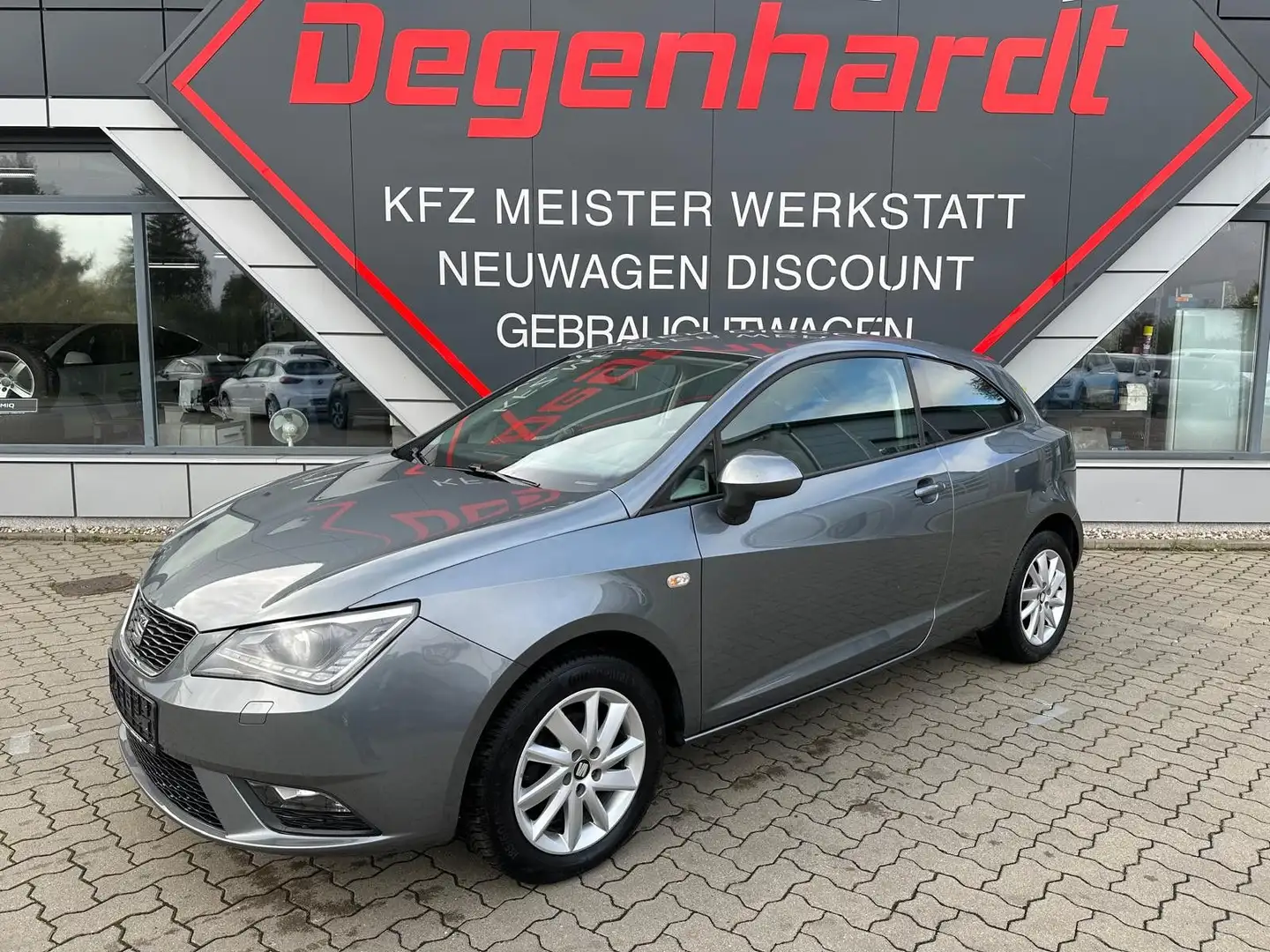 SEAT Ibiza SC Style Salsa Navi Bi Xenon Grau - 1