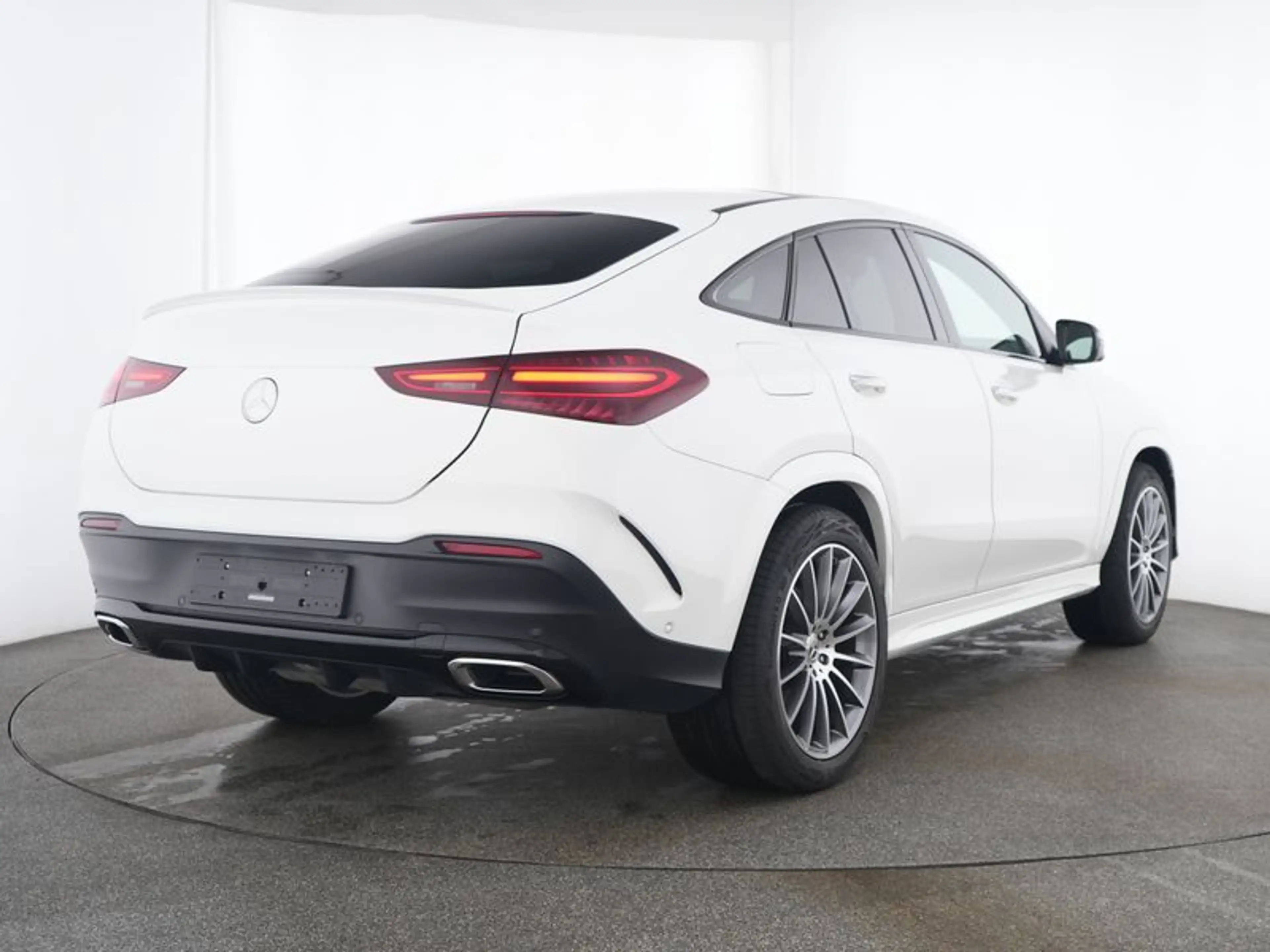 Mercedes-Benz GLE 400 e 4M Coupé AMG-Sport/Pano/AHK/HUD/Night — photo 3