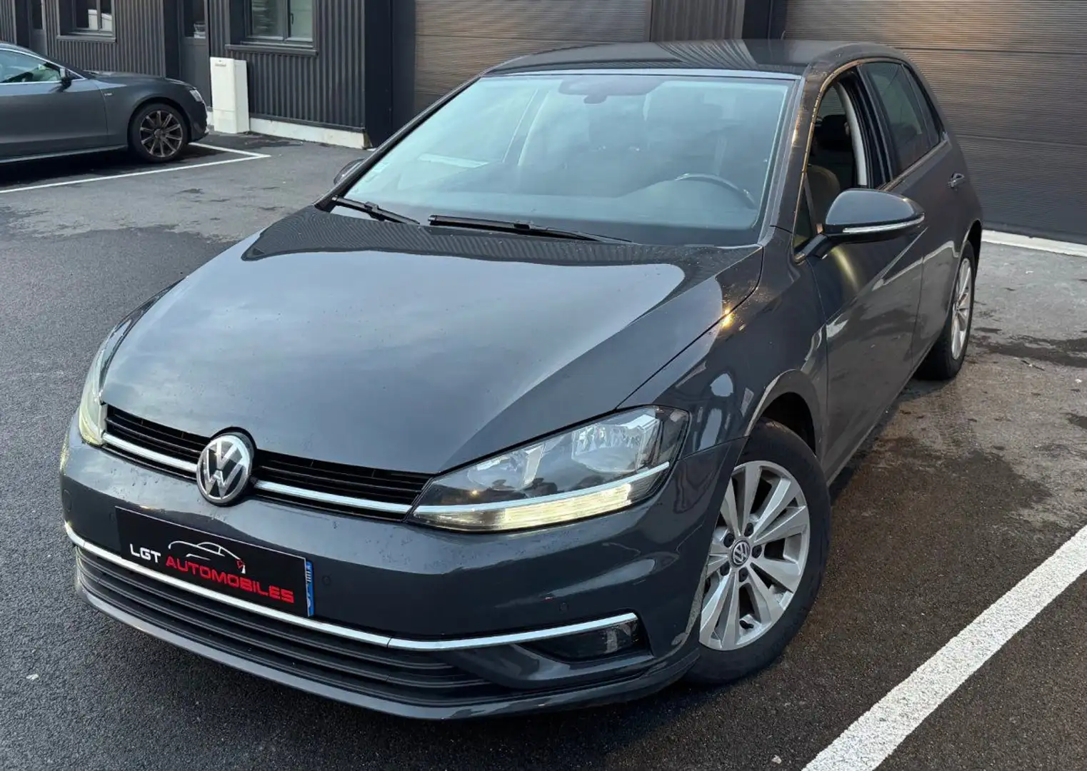 Volkswagen Golf VII 1.6 TDI 115ch BlueMotion Technology FAP Confortline 5p Grau - 2