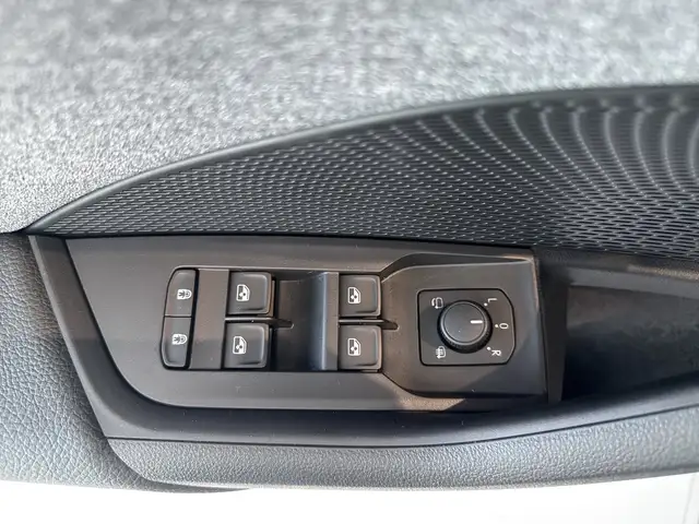 Skoda Octavia view 11