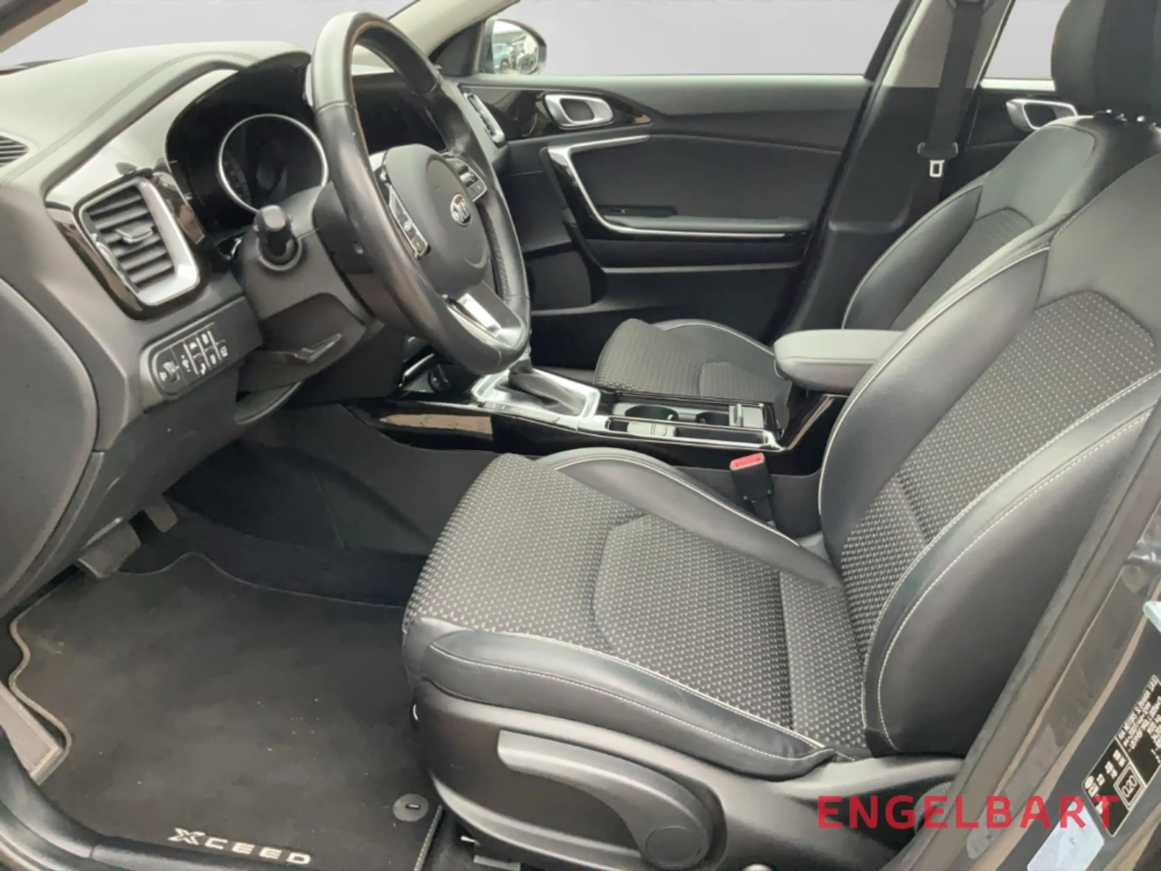 Kia XCeed Spirit Navi Digitales Cockpit Soundsystem JBL LED — photo 7