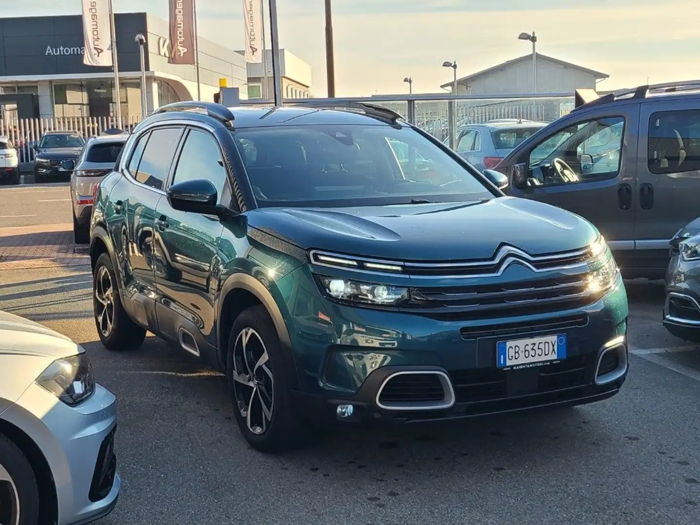 Citroen C5 Aircross BlueHDi 130 S&S Shine Grün - 1