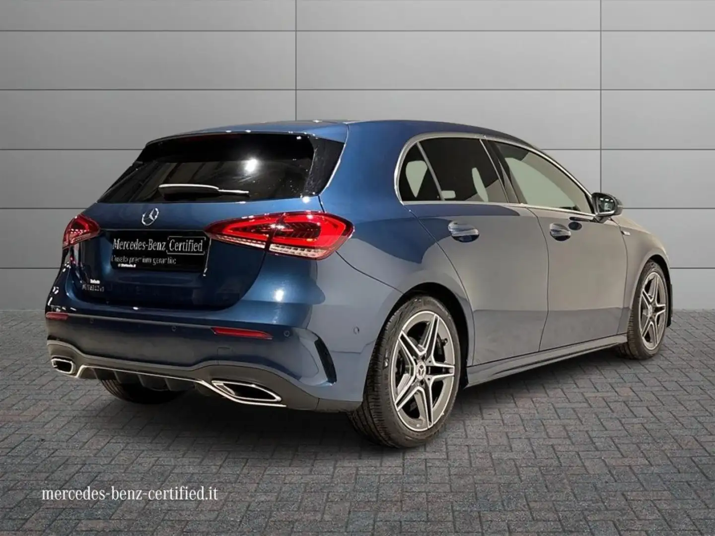 Mercedes-Benz A 180 d Auto Premium Navi Blu/Azzurro - 2