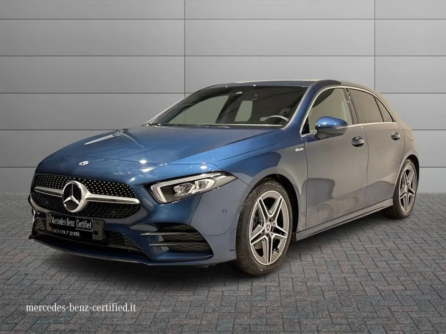 Mercedes-Benz A 180 d Auto Premium Navi Blu/Azzurro - 1