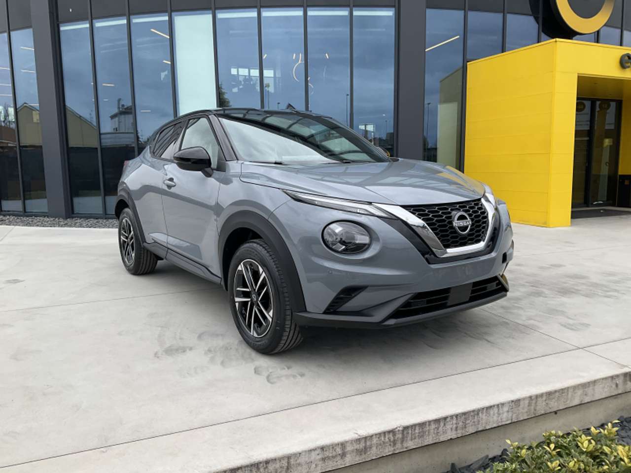 Nissan Juke 1.0 DIG-T 114 CV N-Connecta