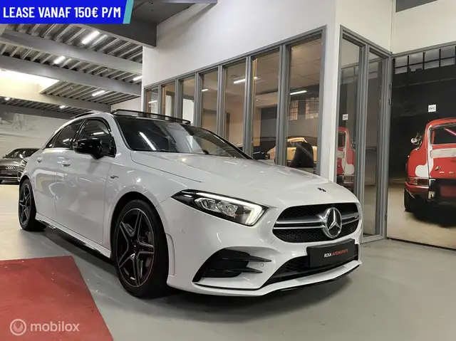 Mercedes-Benz A 35 AMG 4MATIC PANORAMA WIDESCREEN SFEERVERL. LEER AUTOMAA
