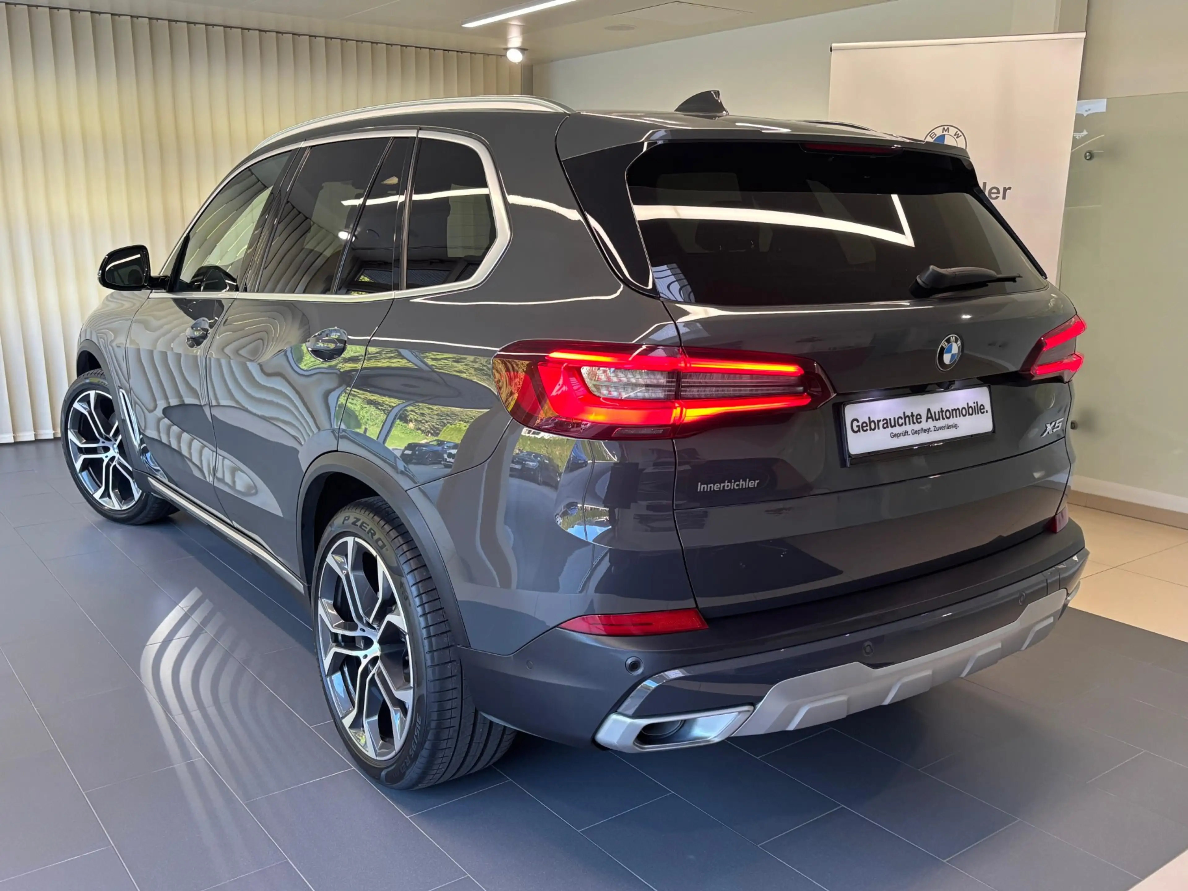 BMW X5 xDrive30d — photo 3